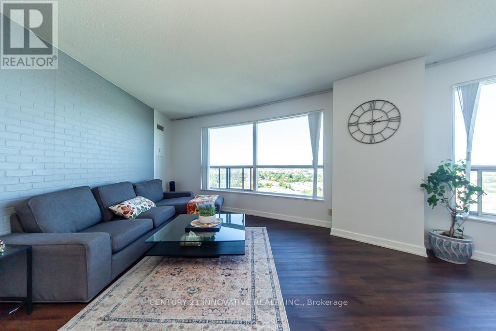 2303 - 38 Lee Centre Drive, Toronto (Woburn), Ontario  M1H 3J7 - Photo 16 - E12880486