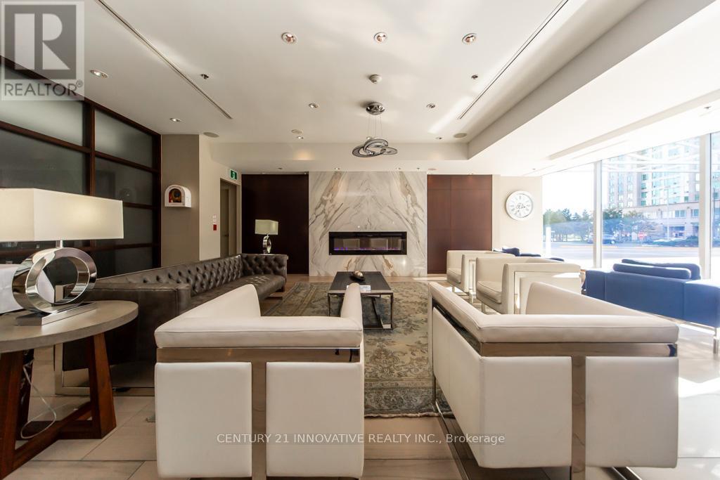 2303 - 38 Lee Centre Drive, Toronto (Woburn), Ontario  M1H 3J7 - Photo 5 - E12880486