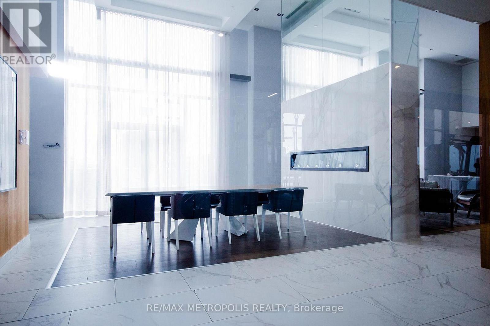 3406 - 255 Village Green Square, Toronto, Ontario  M1S 0L7 - Photo 13 - E12880570