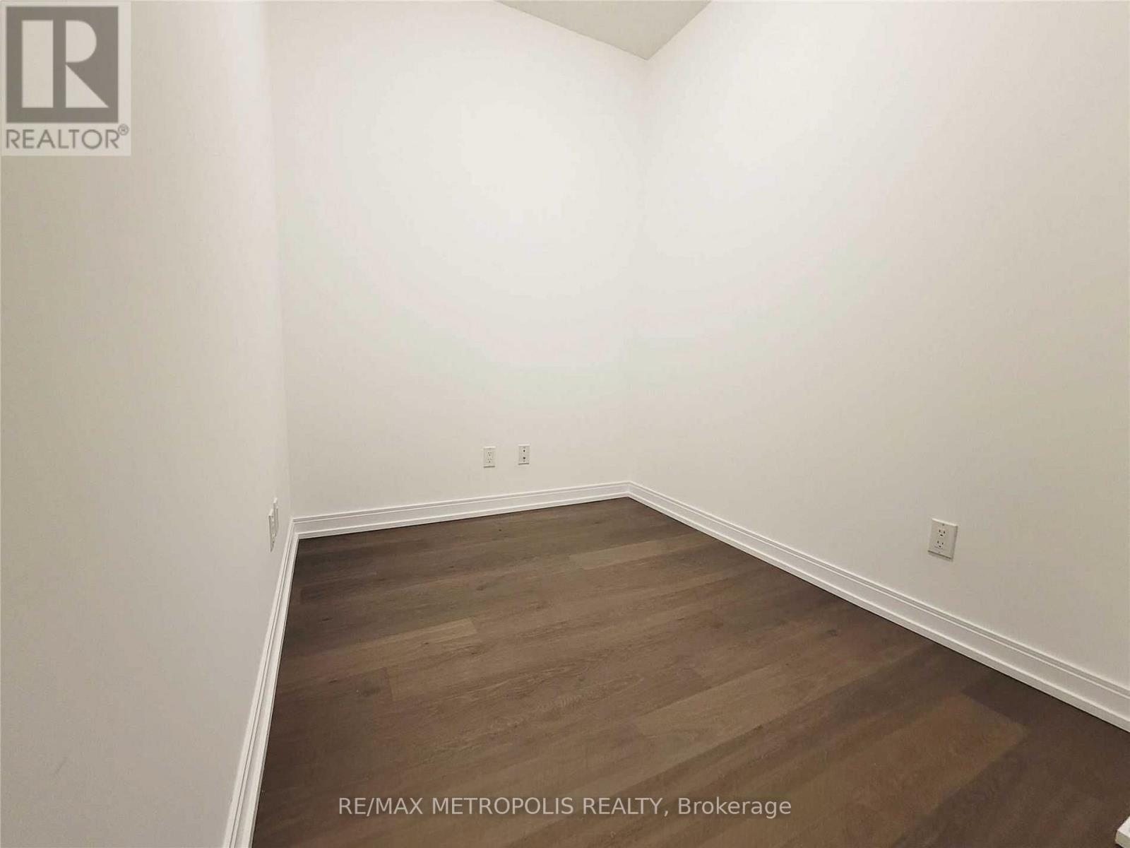 3406 - 255 Village Green Square, Toronto, Ontario  M1S 0L7 - Photo 8 - E12880570