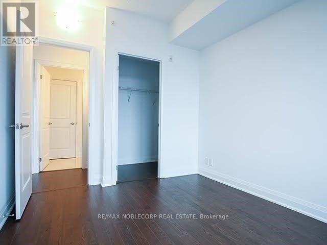 909 - 12 Woodstream Boulevard, Vaughan (West Woodbridge), Ontario  L4L 8C3 - Photo 9 - N12880404