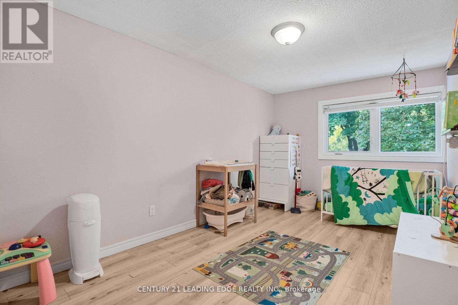 6 - 40 Castle Rock Drive, Richmond Hill (North Richvale), Ontario  L4C 5H5 - Photo 20 - N12880432