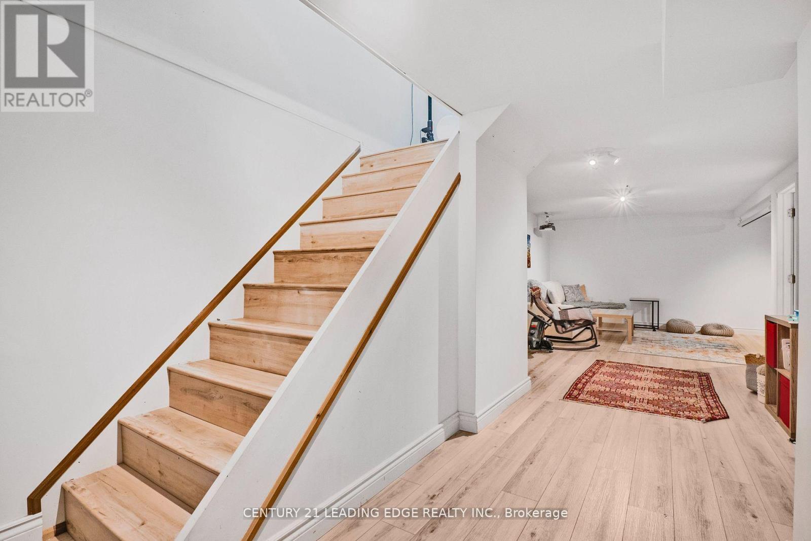 6 - 40 Castle Rock Drive, Richmond Hill (North Richvale), Ontario  L4C 5H5 - Photo 24 - N12880432