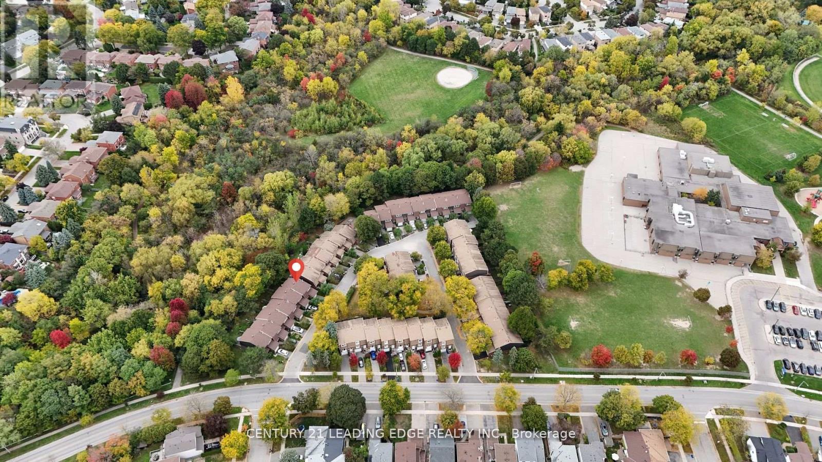 6 - 40 Castle Rock Drive, Richmond Hill (North Richvale), Ontario  L4C 5H5 - Photo 35 - N12880432