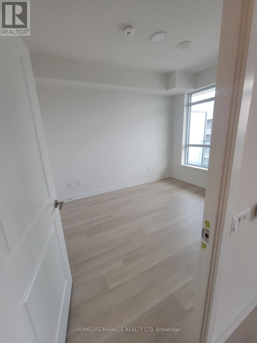 3109 - 30 Upper Mall Way, Vaughan (Brownridge), Ontario  L4J 0L7 - Photo 8 - N12880542