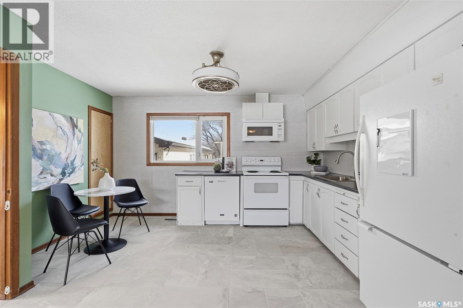 20 Marlborough Crescent, Saskatoon, Saskatchewan  S7L 3T7 - Photo 7 - SK030393