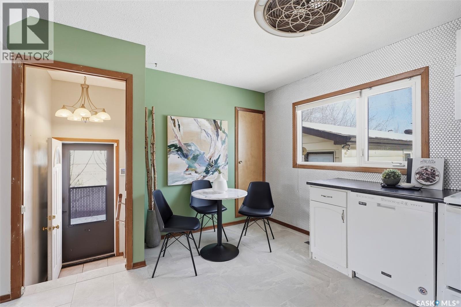 20 Marlborough Crescent, Saskatoon, Saskatchewan  S7L 3T7 - Photo 8 - SK030393