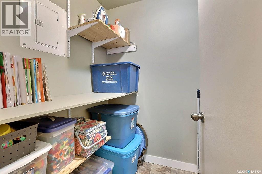15 125 Froom Crescent, Regina, Saskatchewan  S4N 1H5 - Photo 11 - SK030392