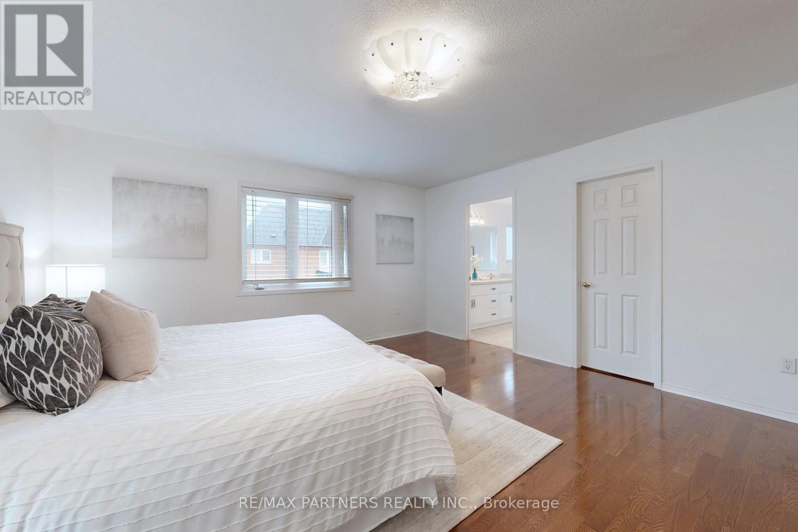 79 Carnoustie Crescent, Richmond Hill, Ontario  L4E 0A1 - Photo 22 - N12880580