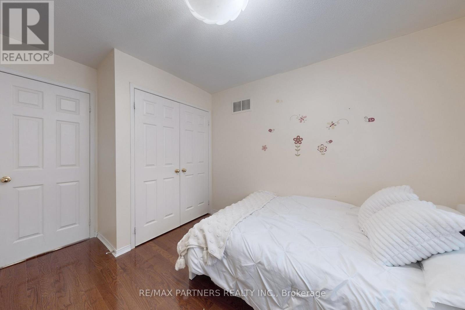 79 Carnoustie Crescent, Richmond Hill, Ontario  L4E 0A1 - Photo 32 - N12880580