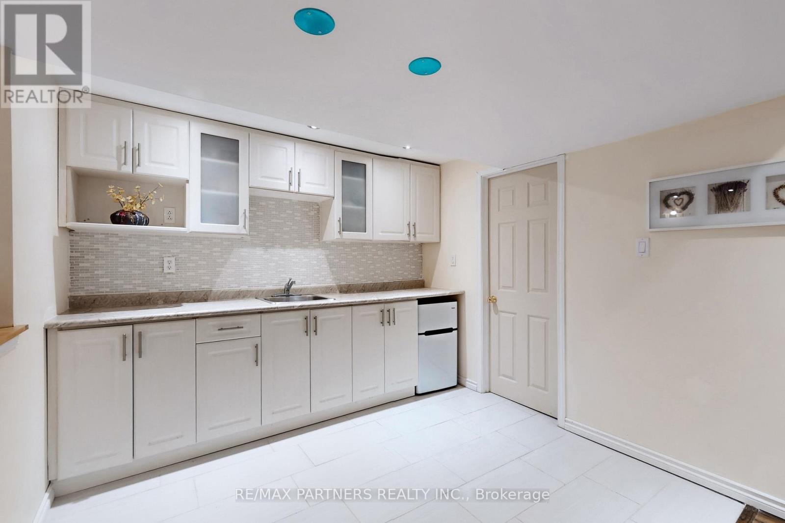 79 Carnoustie Crescent, Richmond Hill, Ontario  L4E 0A1 - Photo 39 - N12880580