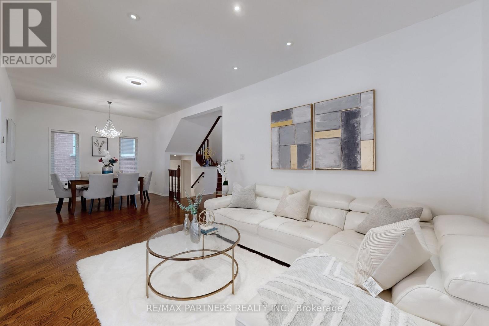 79 Carnoustie Crescent, Richmond Hill, Ontario  L4E 0A1 - Photo 4 - N12880580