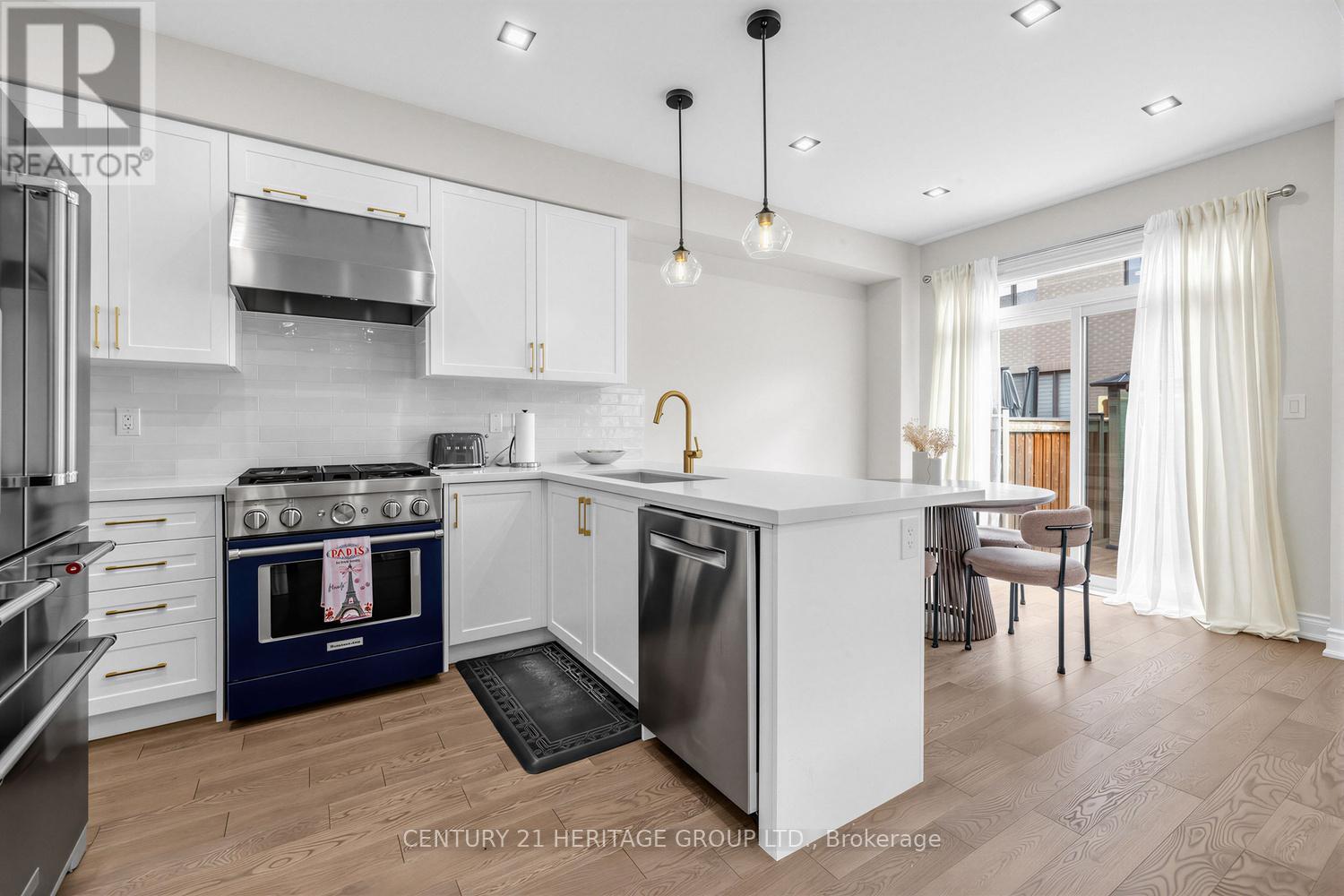 49 Hilts Drive, Richmond Hill, Ontario  L4H 0H8 - Photo 12 - N12880690