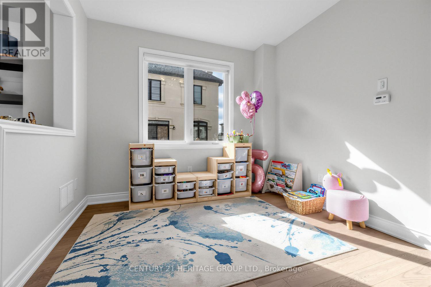 49 Hilts Drive, Richmond Hill, Ontario  L4H 0H8 - Photo 7 - N12880690