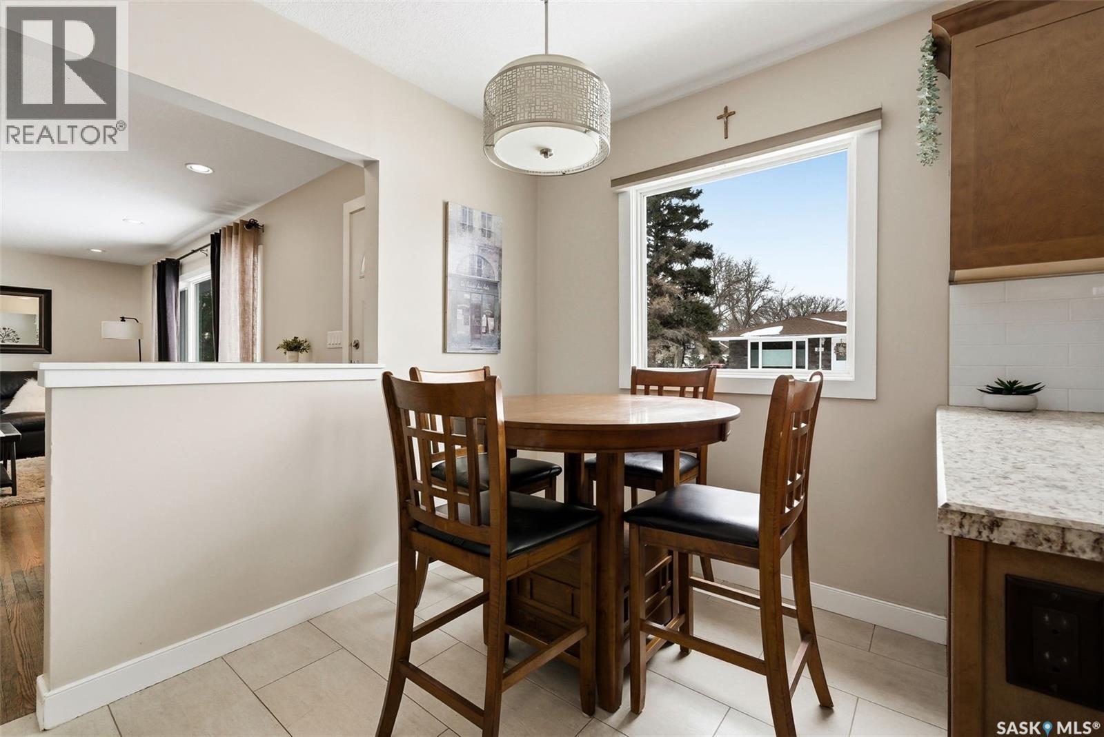 25 Chinook Road, Regina, Saskatchewan  S4S 5C3 - Photo 11 - SK030354