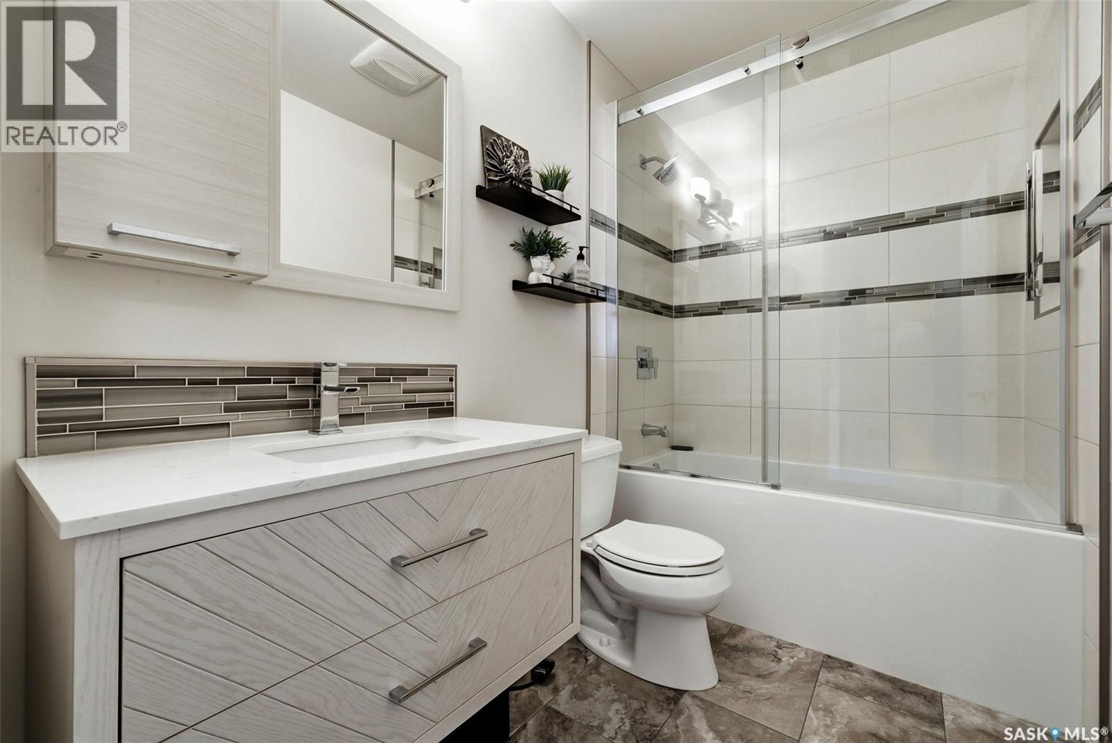 25 Chinook Road, Regina, Saskatchewan  S4S 5C3 - Photo 14 - SK030354