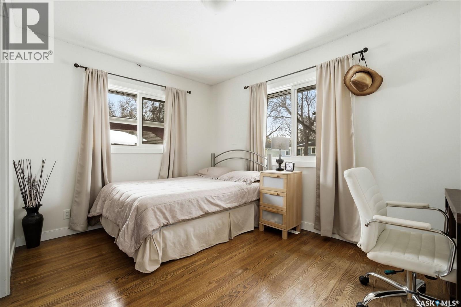 25 Chinook Road, Regina, Saskatchewan  S4S 5C3 - Photo 15 - SK030354