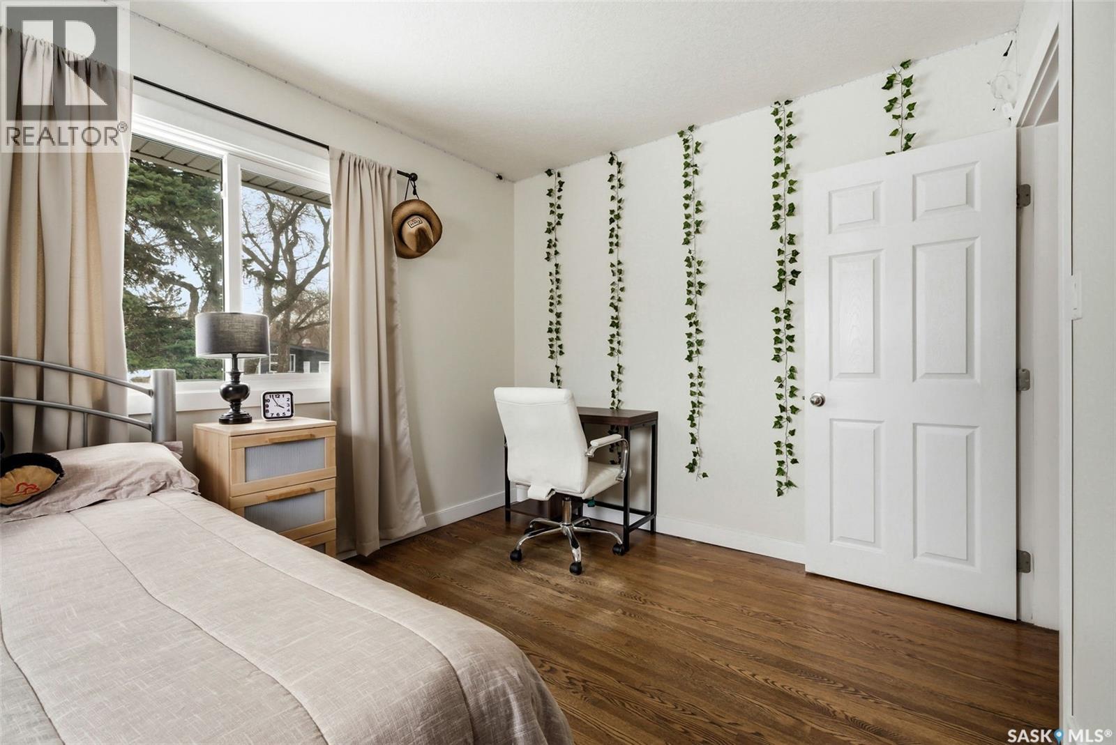 25 Chinook Road, Regina, Saskatchewan  S4S 5C3 - Photo 16 - SK030354