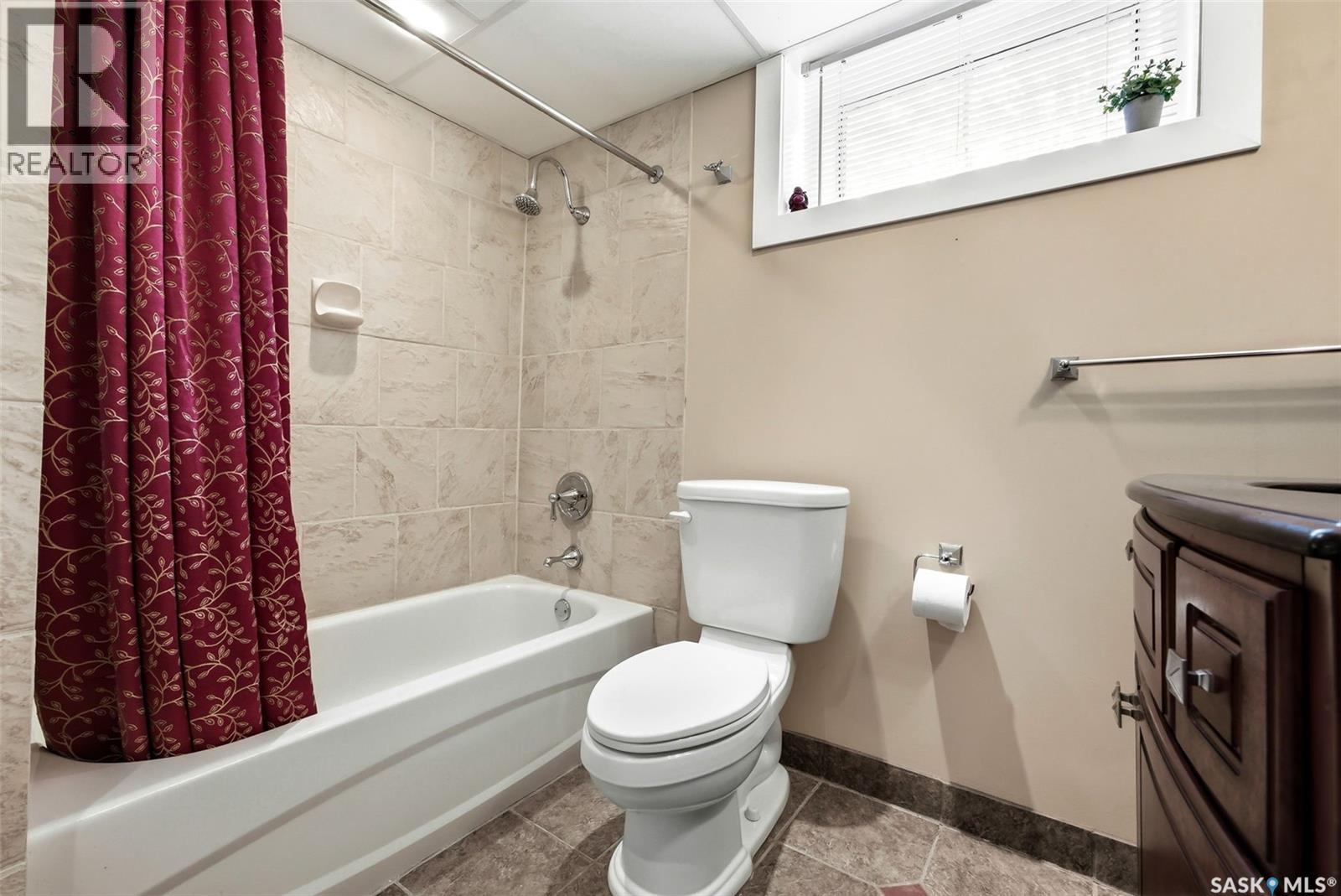 25 Chinook Road, Regina, Saskatchewan  S4S 5C3 - Photo 24 - SK030354