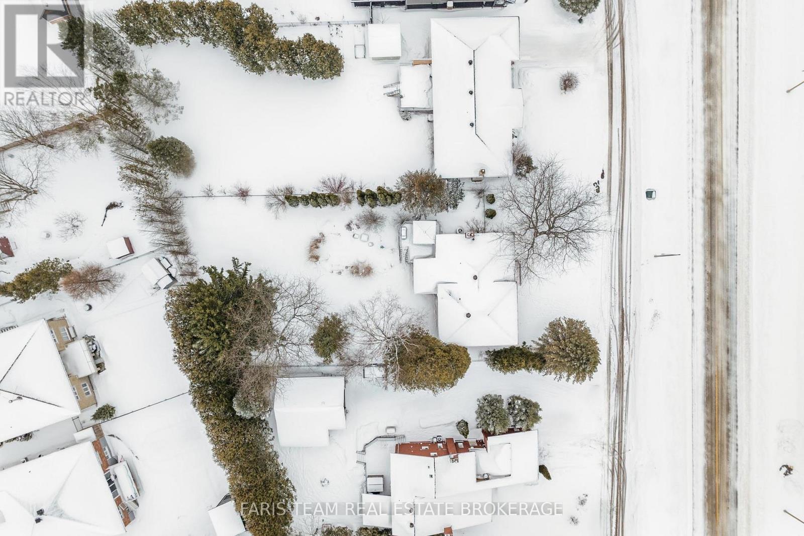 51 Beck Boulevard, Penetanguishene, Ontario  L9M 1E2 - Photo 29 - S12880462