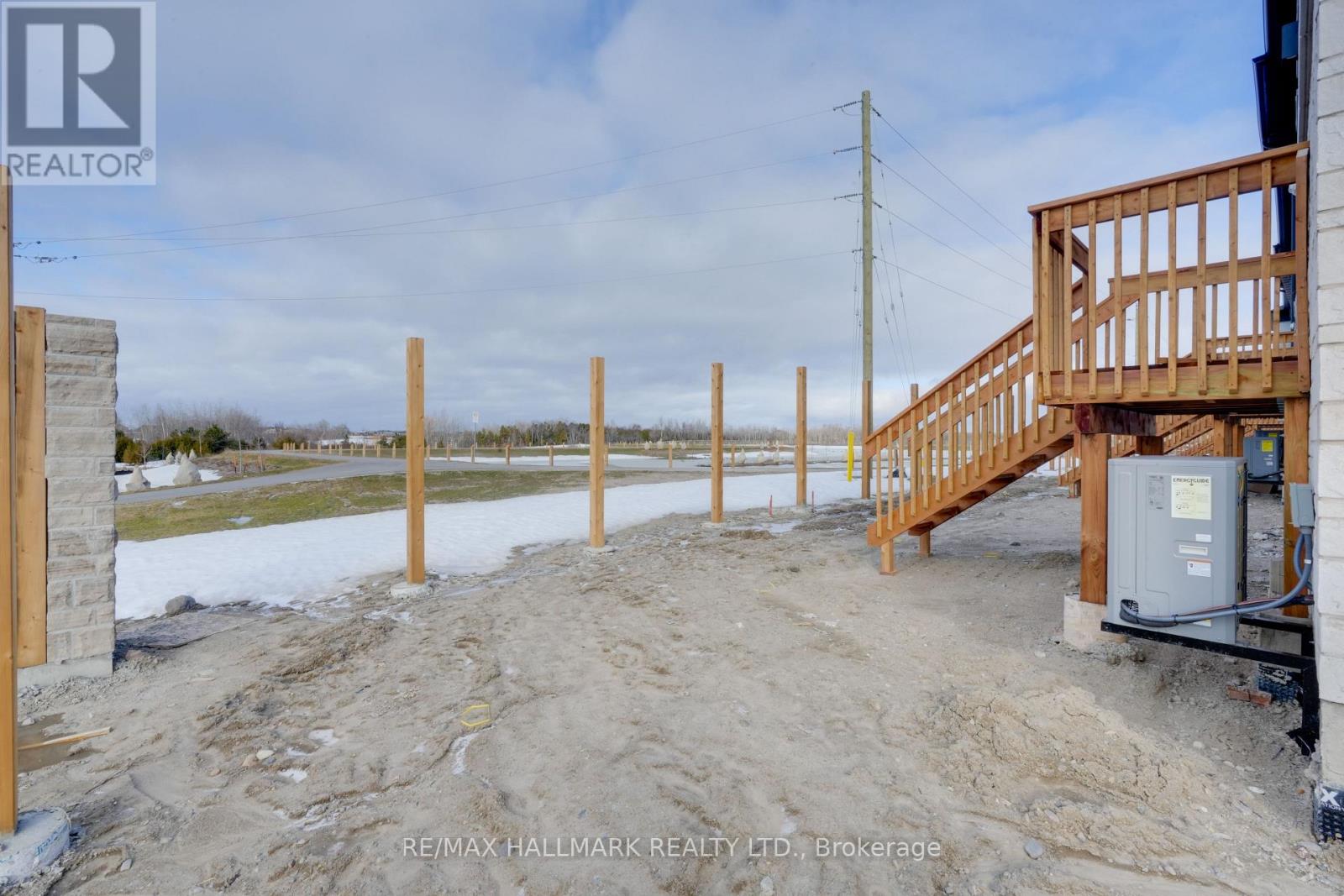 96 Vinewood Crescent, Barrie, Ontario  L9J 1B4 - Photo 11 - S12880552