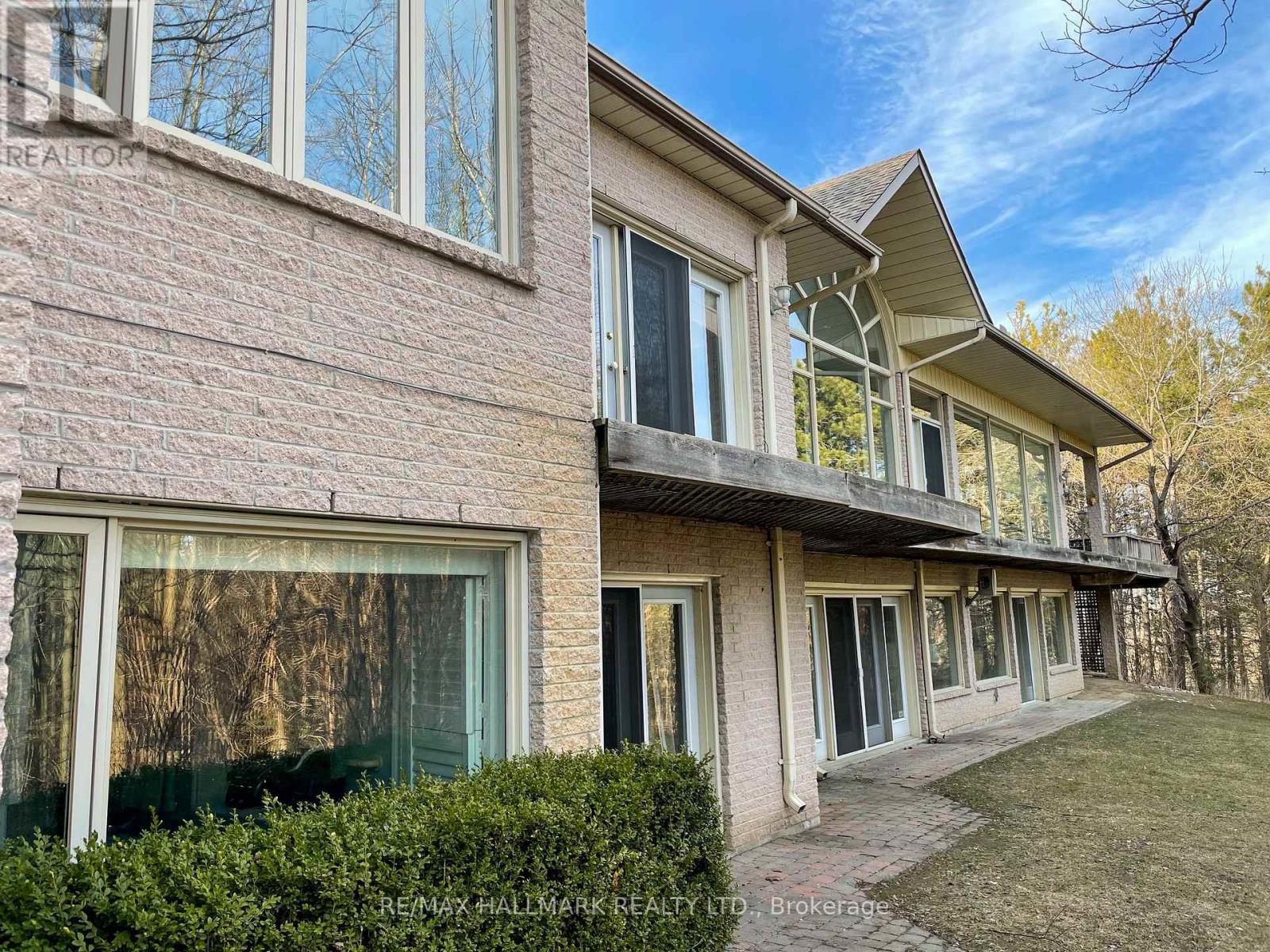 18381 Mccowan Road, East Gwillimbury, Ontario  L0G 1M0 - Photo 3 - N12878160