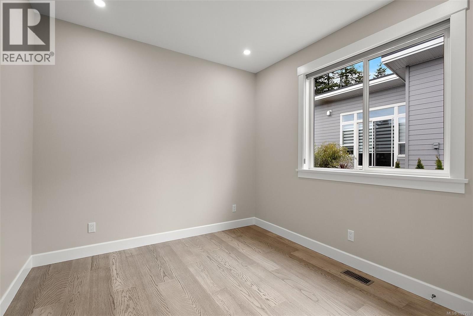 118 4690 Caspian Pl, Cowichan Bay, British Columbia  V0R 1N1 - Photo 19 - 1027702