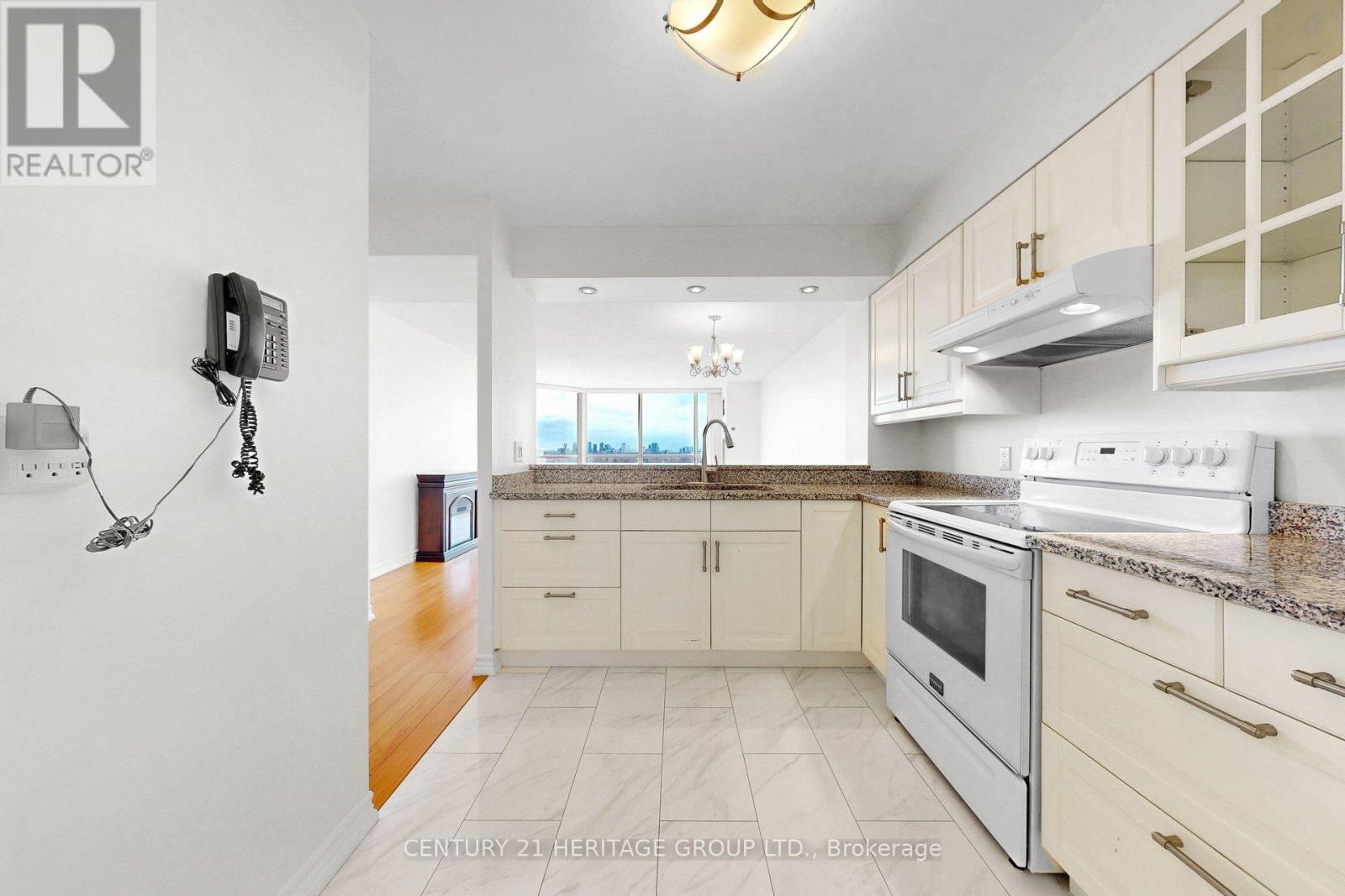 801 - 1500 Grazia Court, Mississauga (Rathwood), Ontario  L4W 4Z9 - Photo 18 - W12756524