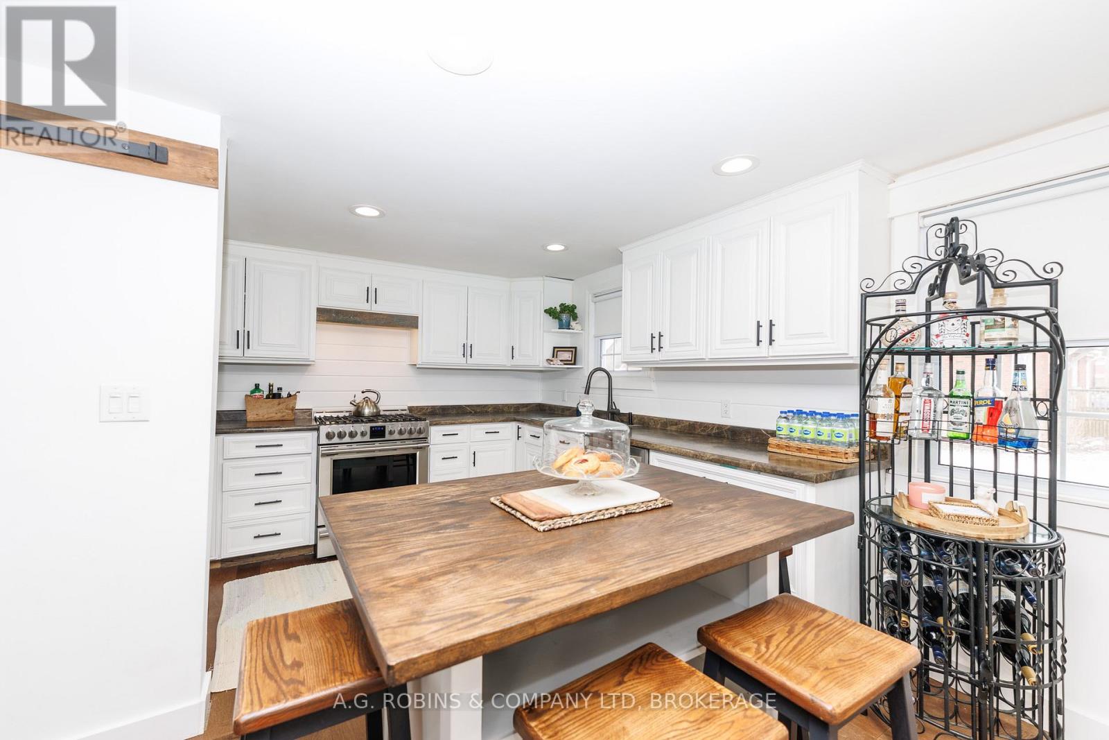 972 Silver Bay Road, Port Colborne, Ontario  L3K 5V3 - Photo 13 - X12817818