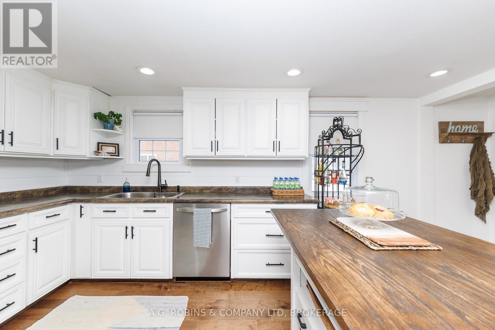 972 Silver Bay Road, Port Colborne, Ontario  L3K 5V3 - Photo 12 - X12817818