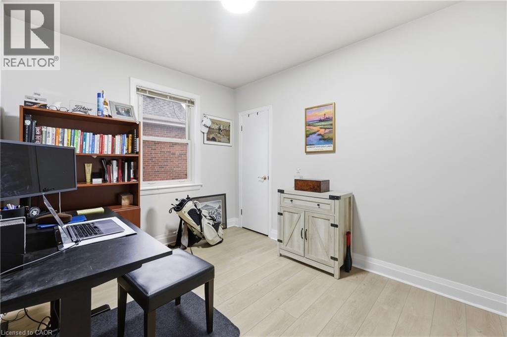 258 Cloverdale Avenue, Hamilton, Ontario  L8K 4M6 - Photo 17 - 40812068