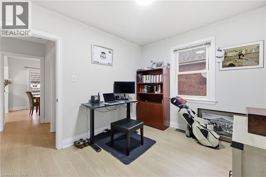 258 Cloverdale Avenue, Hamilton, Ontario  L8K 4M6 - Photo 18 - 40812068