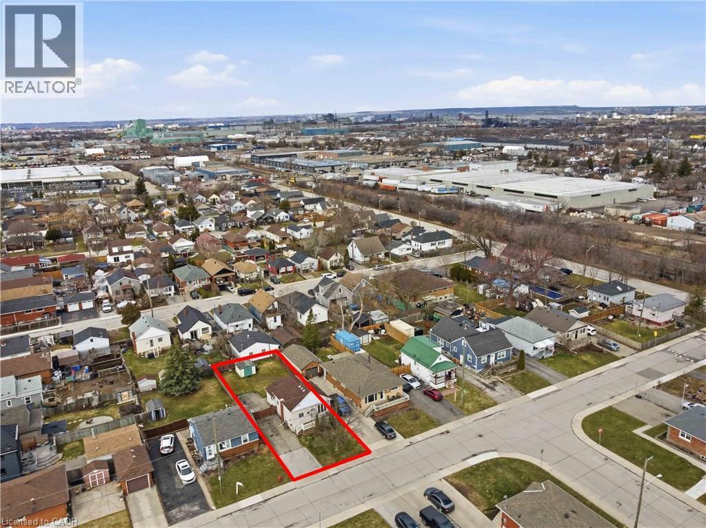 421 Talbot Street, Hamilton, Ontario  L8H 6T6 - Photo 4 - 40811890