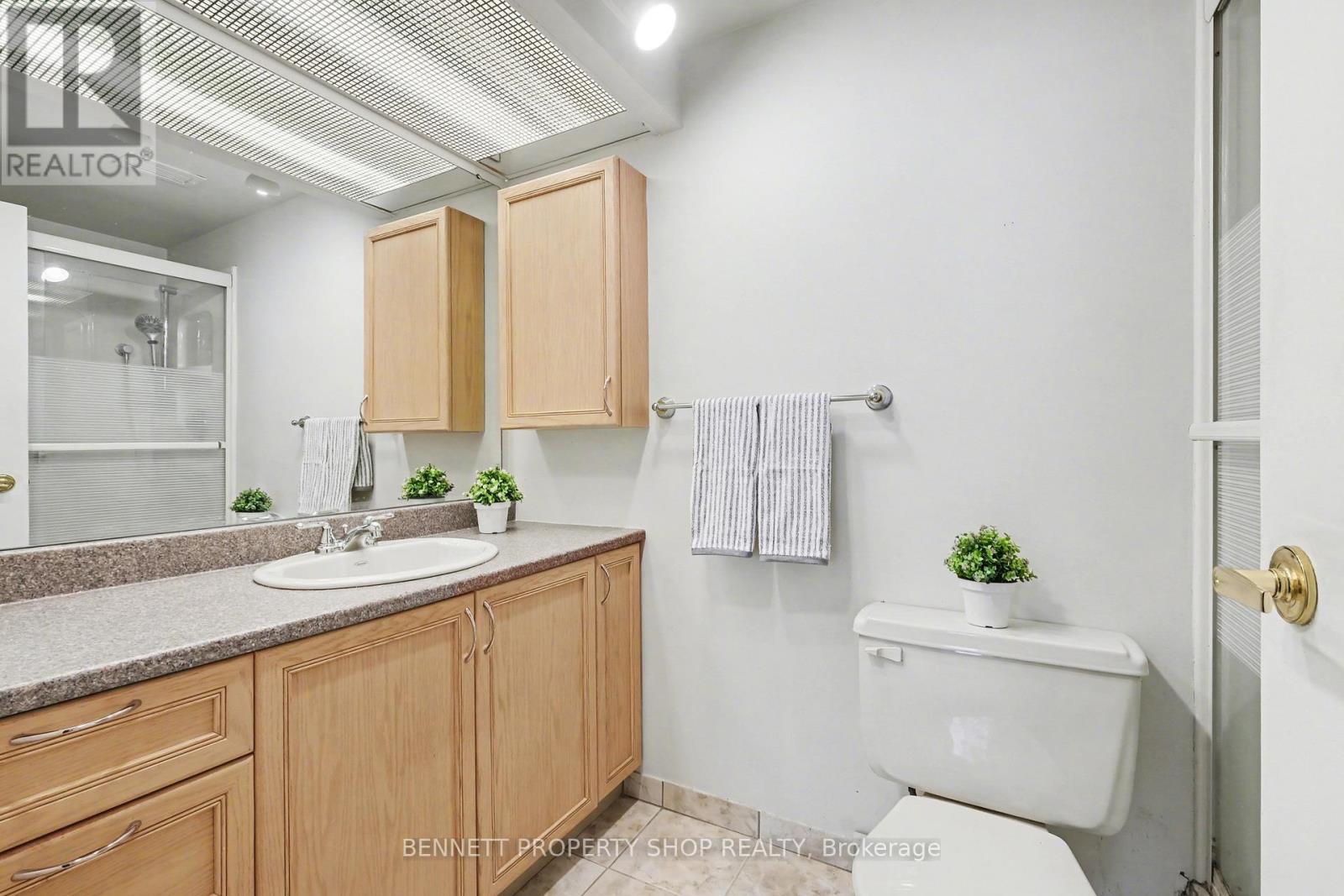 2003 - 1285 Cahill Drive, Ottawa, Ontario  K1V 9A7 - Photo 12 - X12785196