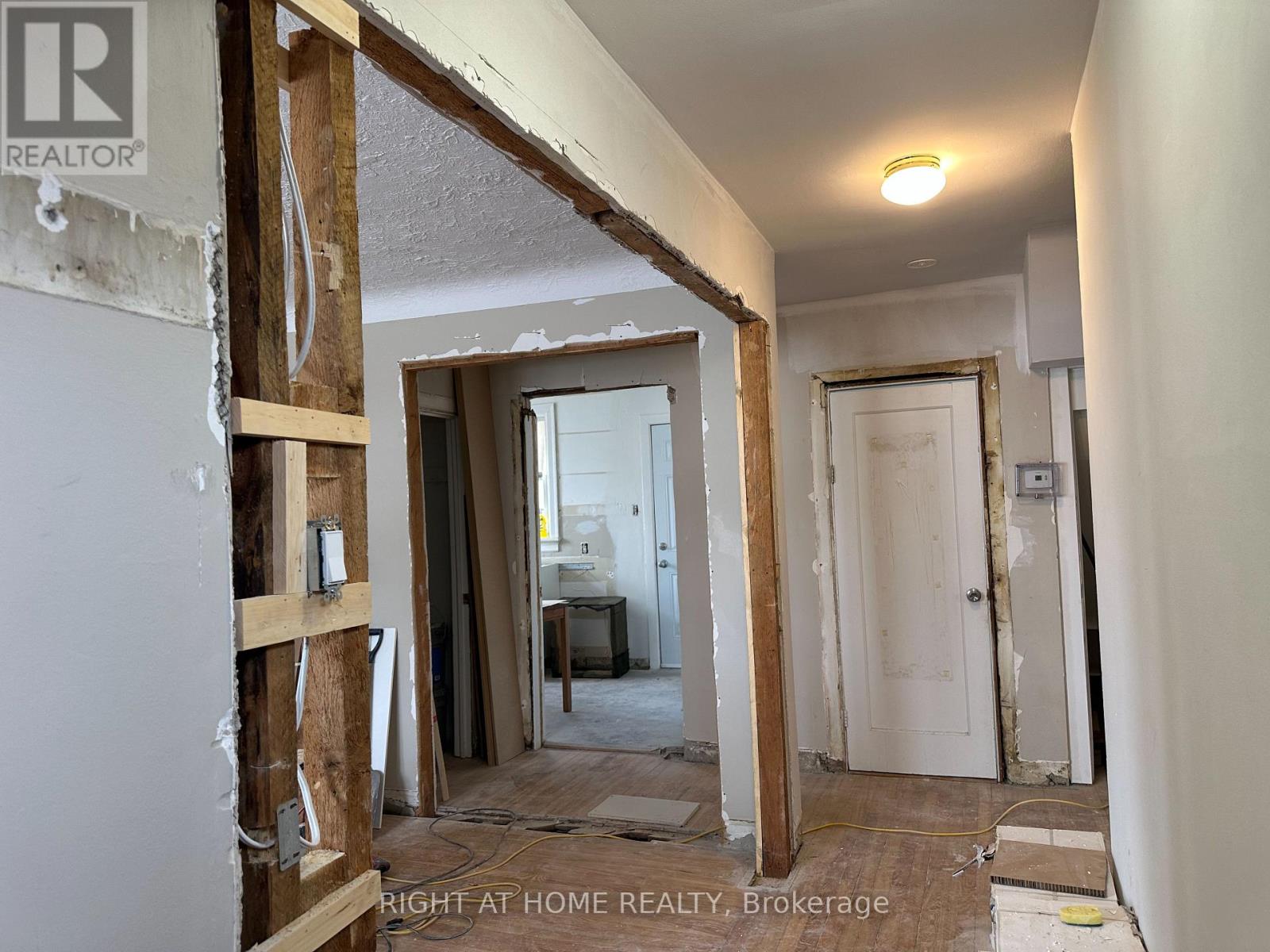 55 Glendale Avenue S, Ottawa, Ontario  K1S 1W3 - Photo 25 - X12873522