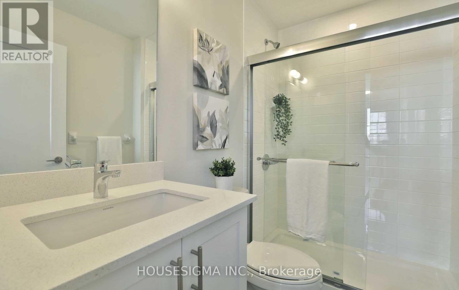 502 - 657 Cricklewood Drive, Mississauga (Mineola), Ontario  L5G 0B8 - Photo 19 - W12880408