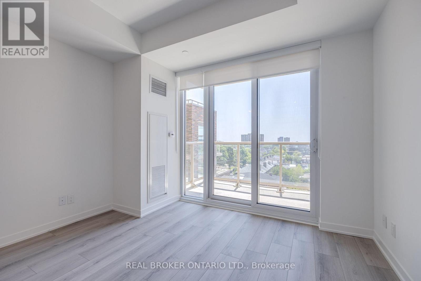 723 - 1787 St Clair Avenue W, Toronto, Ontario  M6N 0B7 - Photo 11 - W12880436