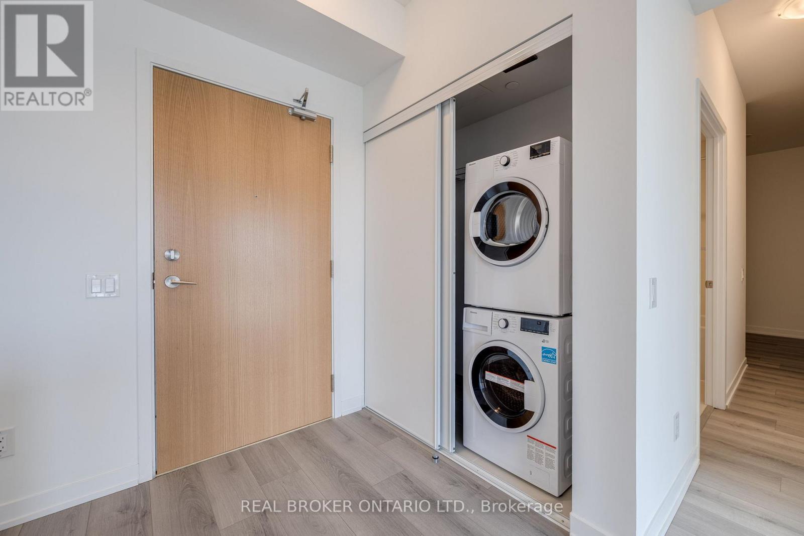 723 - 1787 St Clair Avenue W, Toronto, Ontario  M6N 0B7 - Photo 17 - W12880436