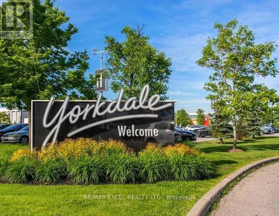 639 - 3091 Dufferin Street, Toronto (Yorkdale-Glen Park), Ontario  M6A 0C4 - Photo 9 - W12880498