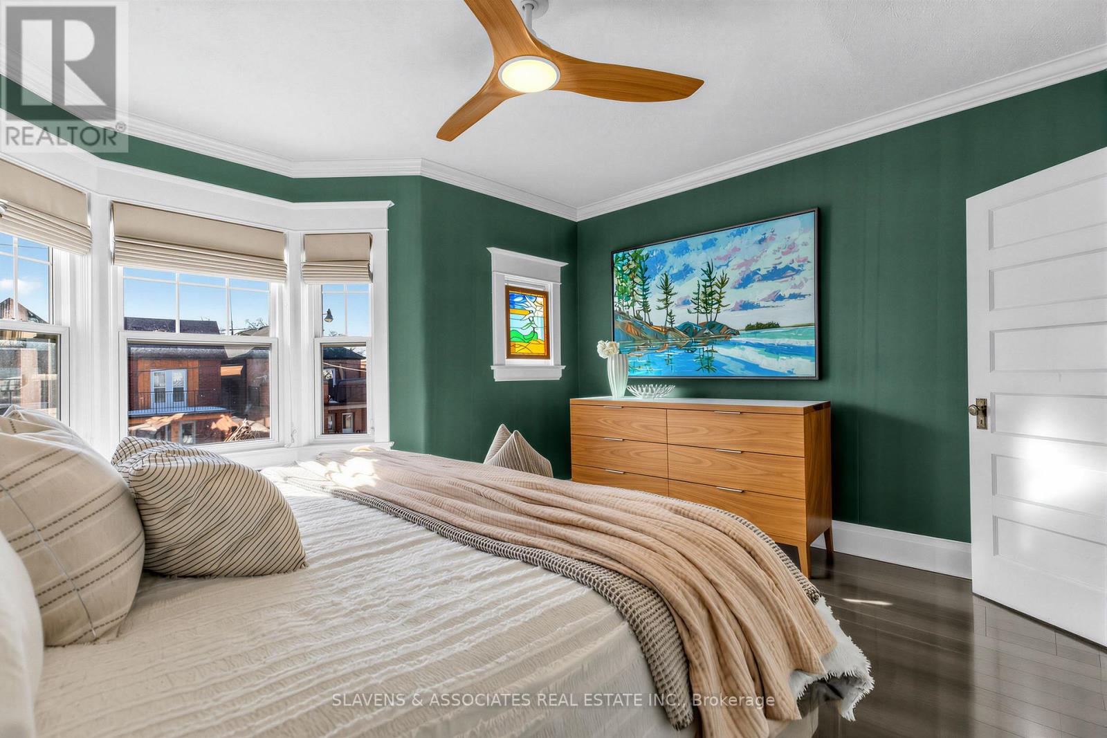 1029 St Clarens Avenue, Toronto, Ontario  M6H 3X8 - Photo 21 - W12880514