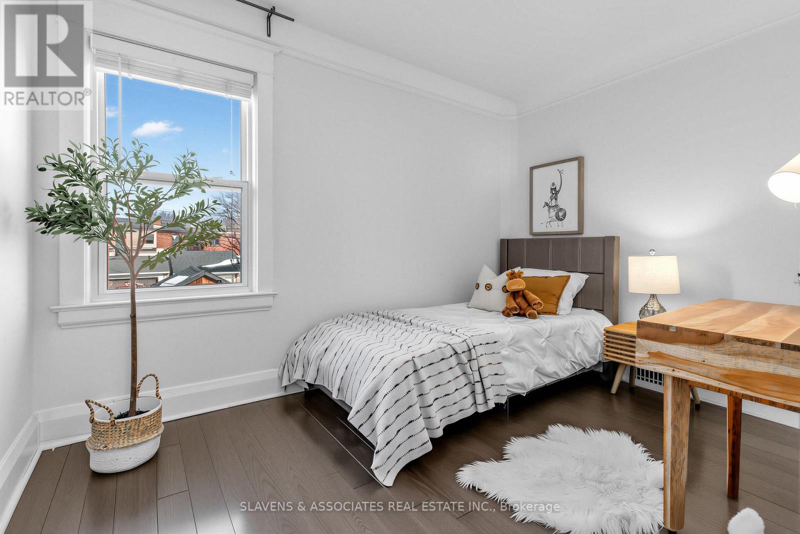 1029 St Clarens Avenue, Toronto, Ontario  M6H 3X8 - Photo 23 - W12880514