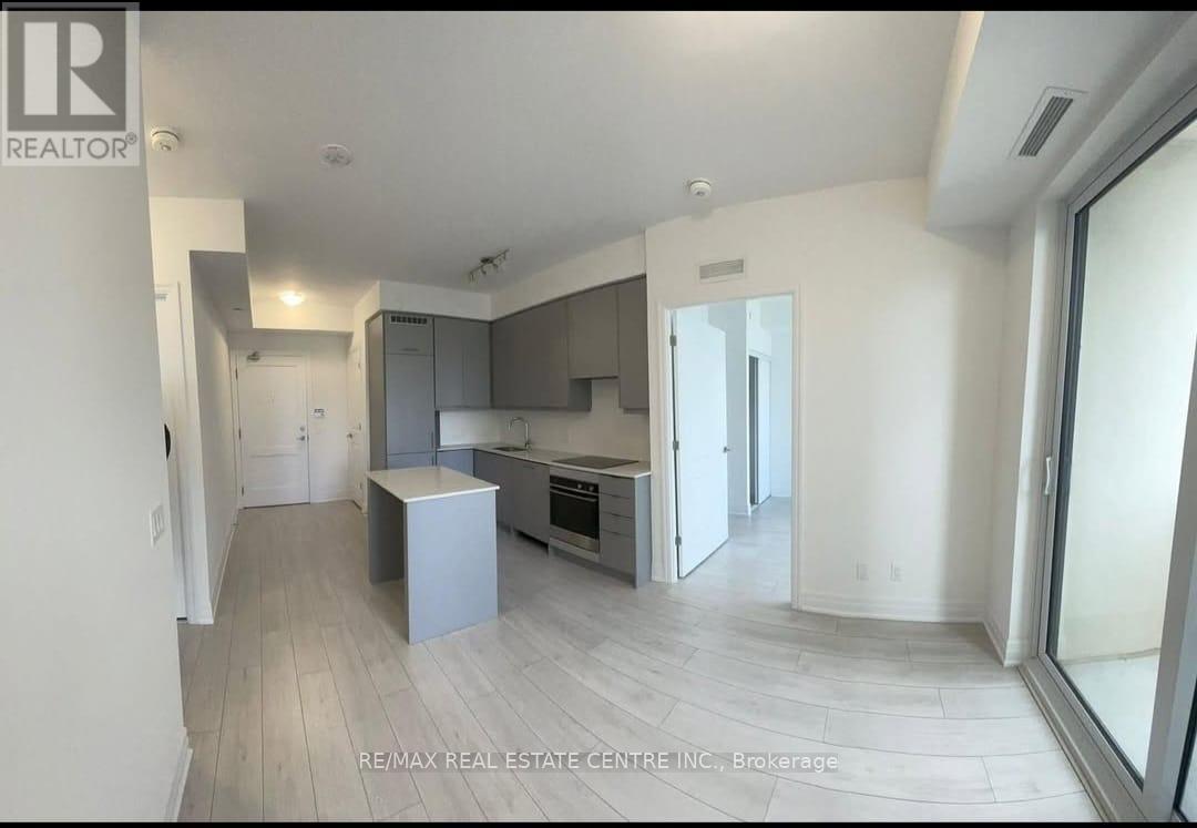 1801 - 30 Elm Drive W, Mississauga, Ontario  L5B 0N6 - Photo 14 - W12880528