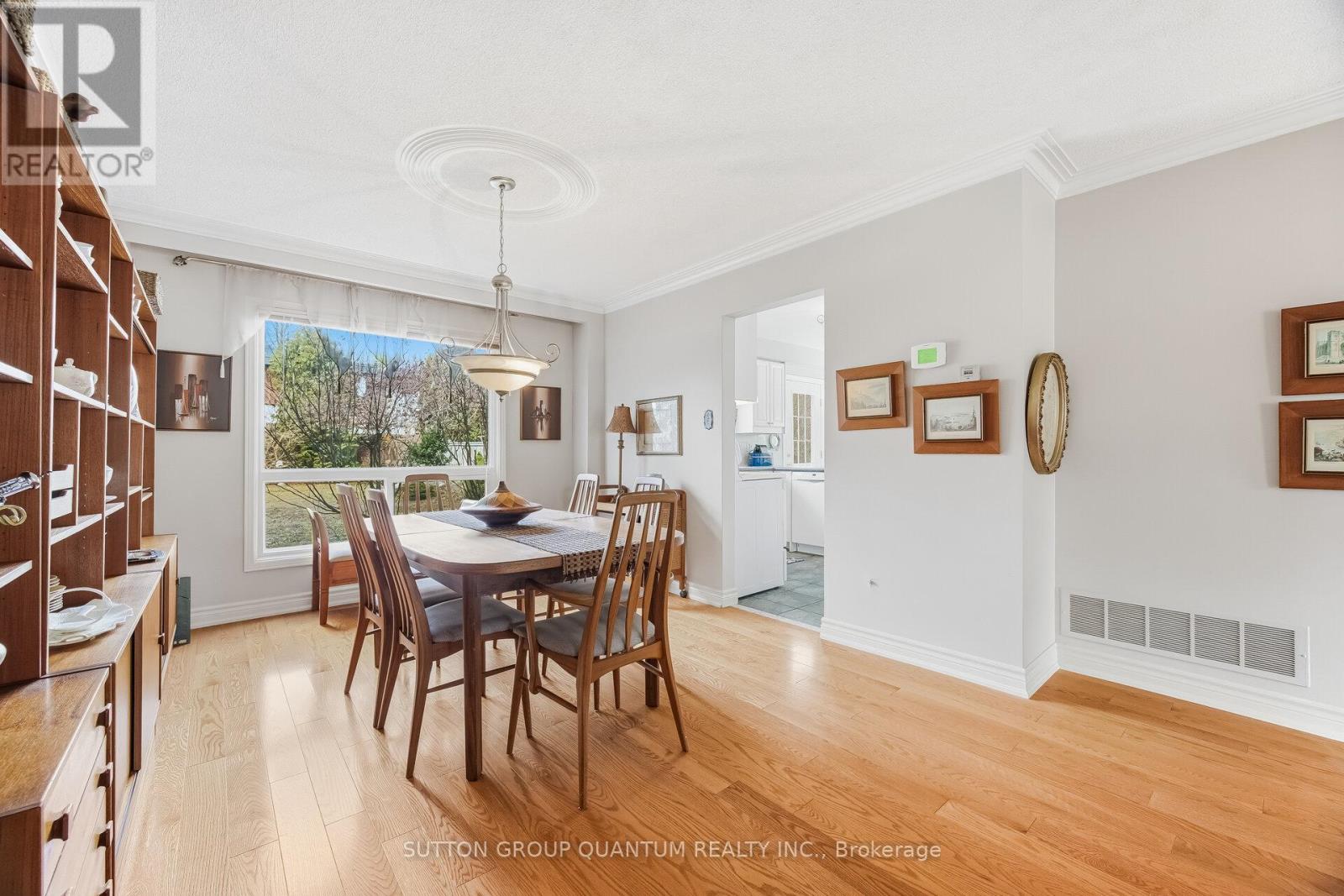 1511 Ifield Road, Mississauga (Sheridan), Ontario  L5H 3V8 - Photo 12 - W12880536