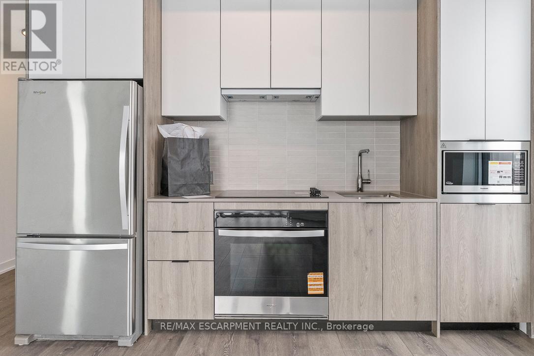 1504 - 1007 The Queensway, Toronto, Ontario  M8Z 0H4 - Photo 9 - W12880538