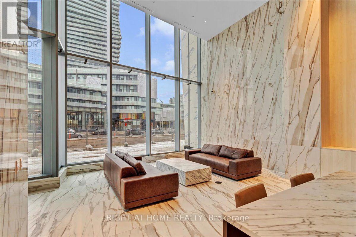 3306 - 448 Burnhamthorpe Road W, Mississauga (City Centre), Ontario  L5B 0R4 - Photo 4 - W12880572