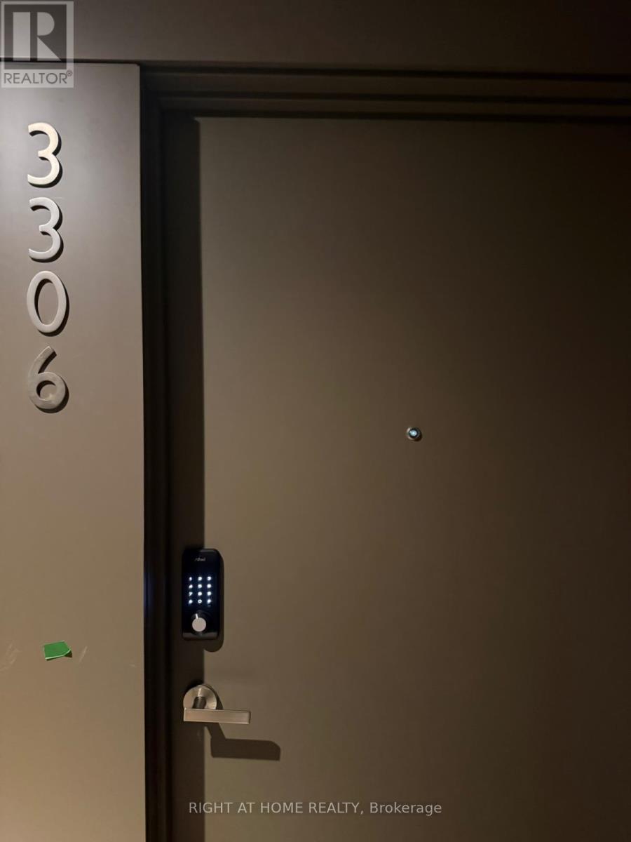 3306 - 448 Burnhamthorpe Road W, Mississauga (City Centre), Ontario  L5B 0R4 - Photo 9 - W12880572