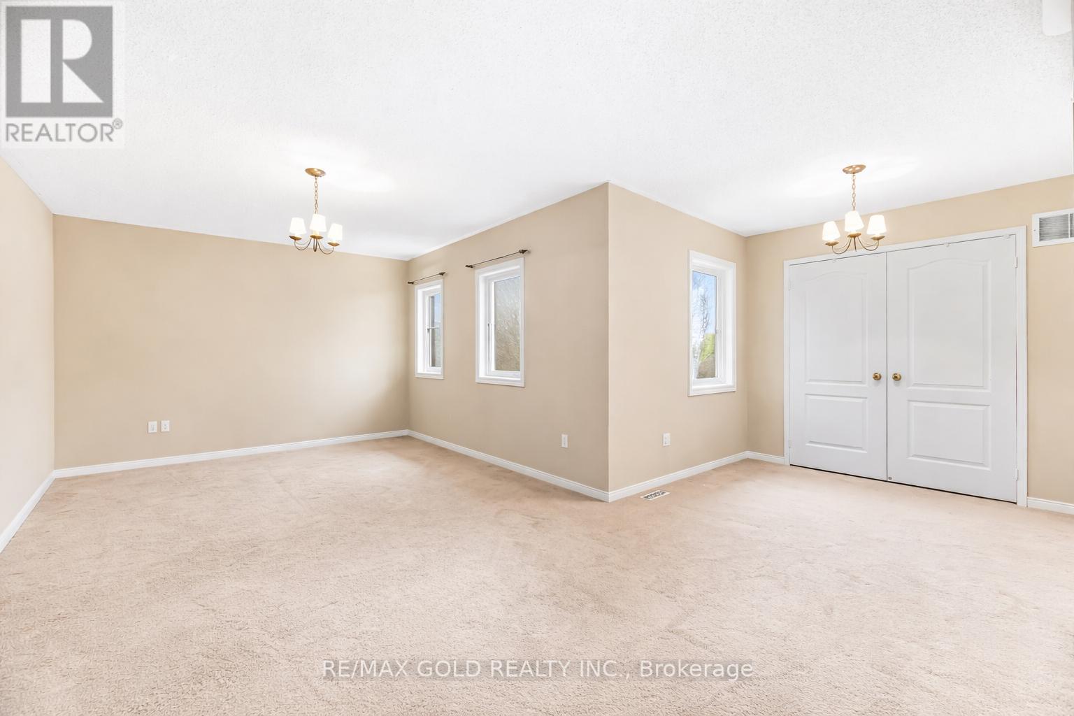 2441 Capilano Crescent, Oakville, Ontario  L6H 6L3 - Photo 21 - W12880596