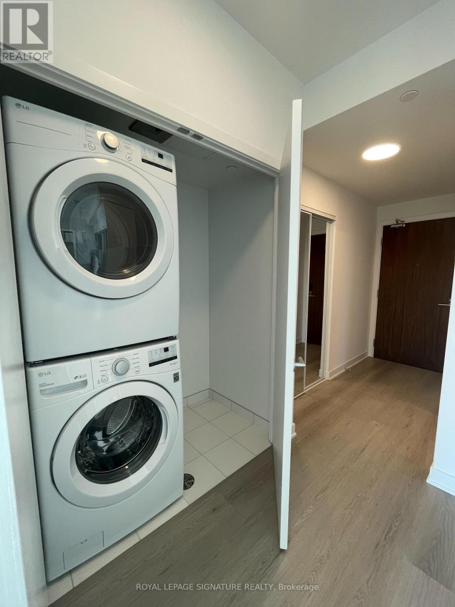 2505 - 40 Lagerfeld Drive, Brampton (Northwest Brampton), Ontario  L7A 5L5 - Photo 10 - W12880604