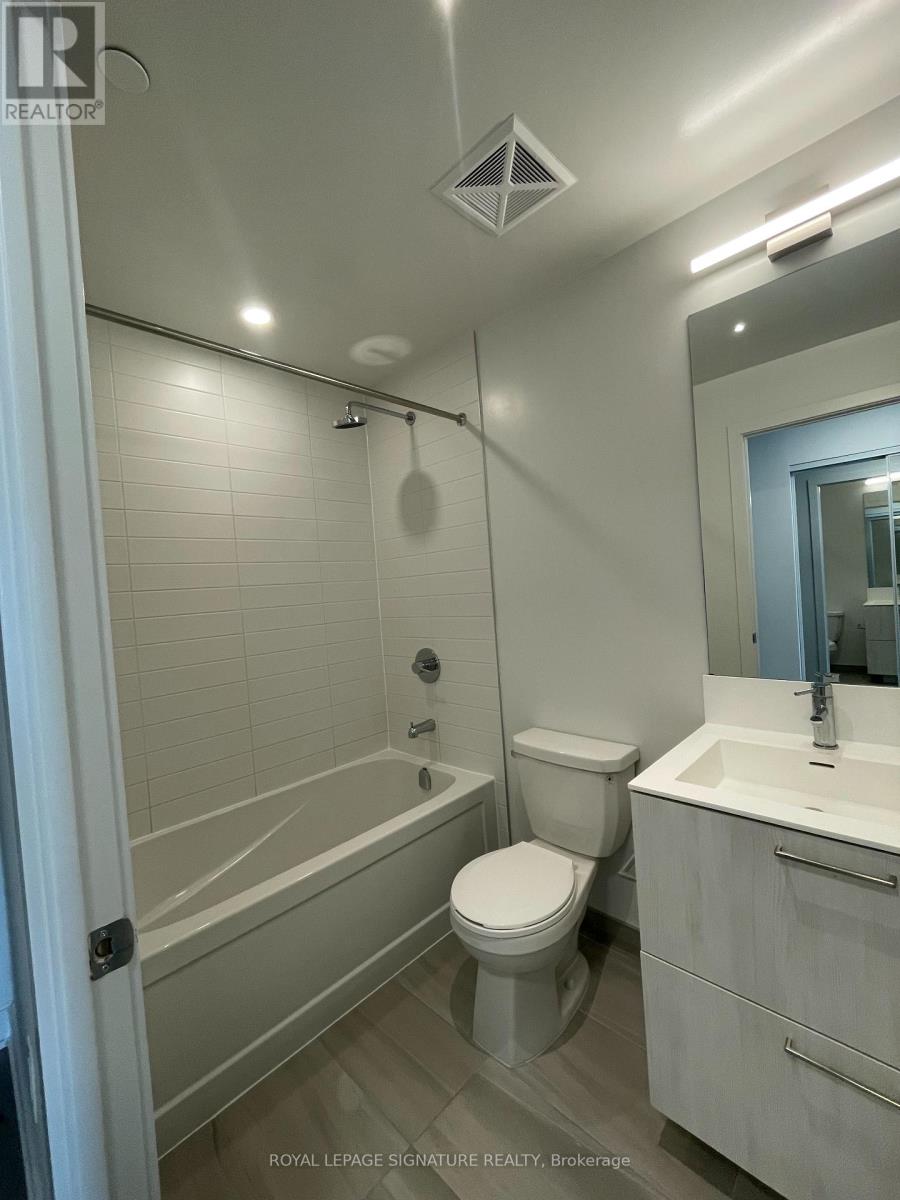 2505 - 40 Lagerfeld Drive, Brampton (Northwest Brampton), Ontario  L7A 5L5 - Photo 9 - W12880604