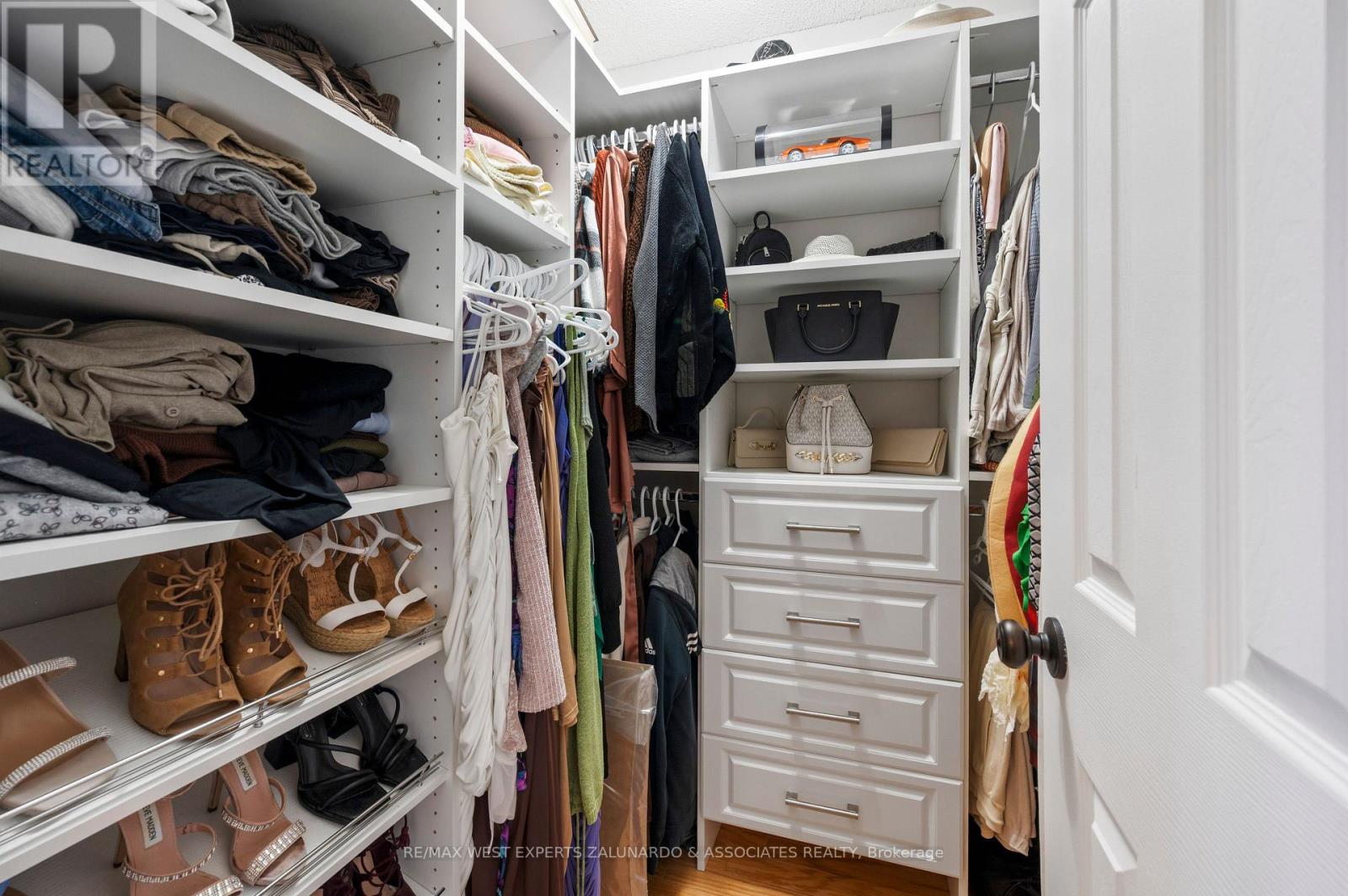 24 Manorwood Court, Caledon (Bolton North), Ontario  L7E 2S9 - Photo 26 - W12880632